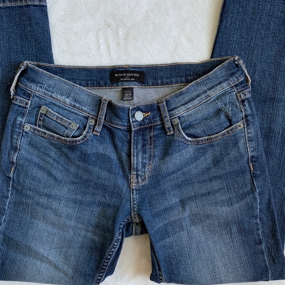 Banana Republic Medium Wash Girlfriend Jeans - Picture 5 of 7